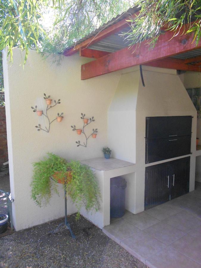 Pane Vivente Garden Cottage Beaufort West Exterior photo